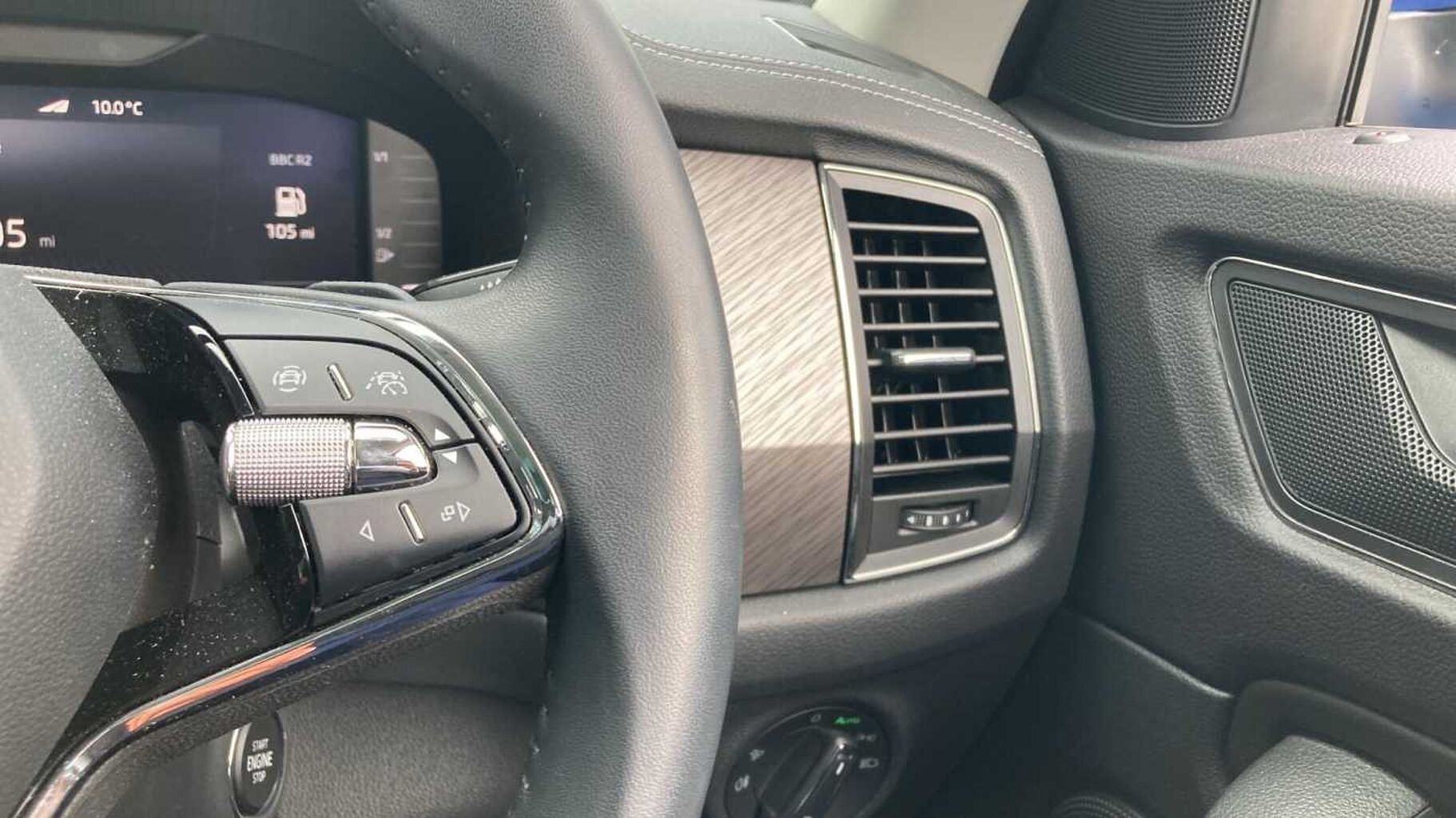 SKODA Kodiaq 2.0 TSI 190 SE L Executive 4x4 5dr DSG [7 Seat] Petrol Estate